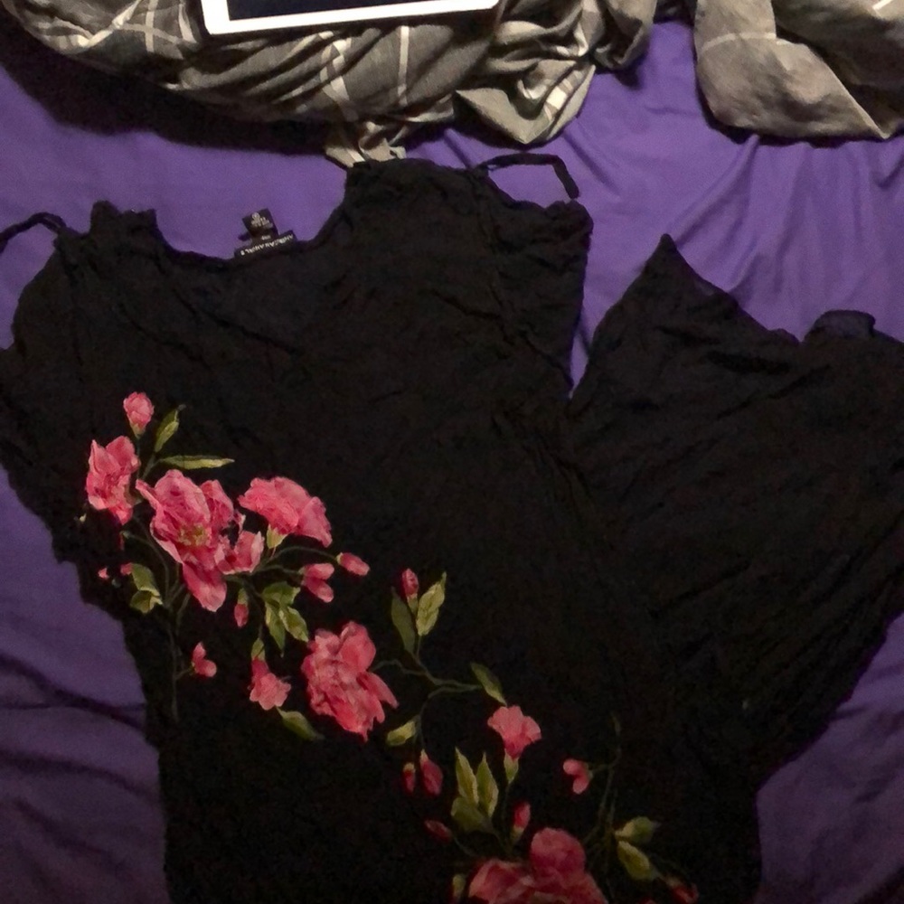 Black floral bean cover up
